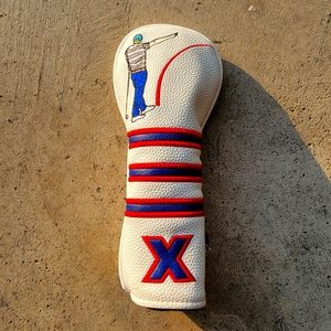 "Golf Gods" hybrid head cover